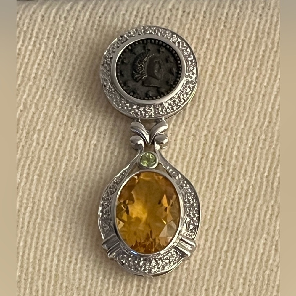 KN Sterling Silver Citrine Pale Peridot Coin Pendant